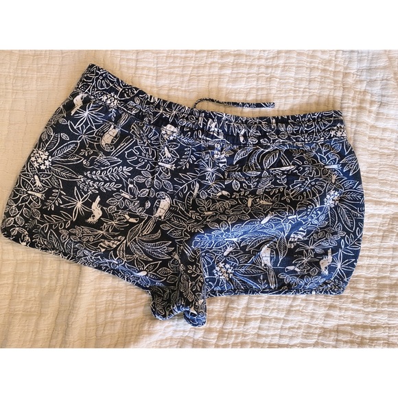 Gap Beach Print Shorts : Navy/White - Picture 2 of 4